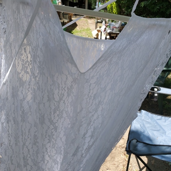 Blouse - Picture 4 of 6